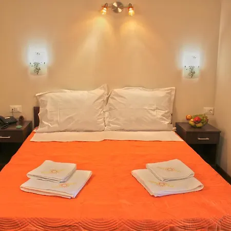 Junona Bed & Breakfast Baska Voda