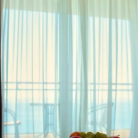 Junona Bed & Breakfast Baska Voda