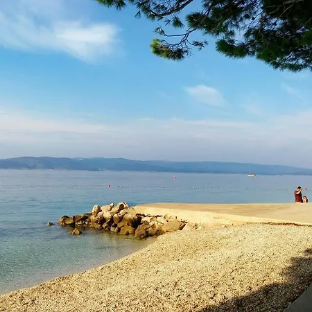 Junona Bed & Breakfast Baska Voda